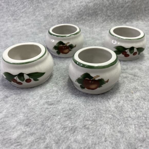 Cades Cove Collection Apple and Cherry Ceramic Napkin Ring Holder Set Of 4 - Picture 1 of 5
